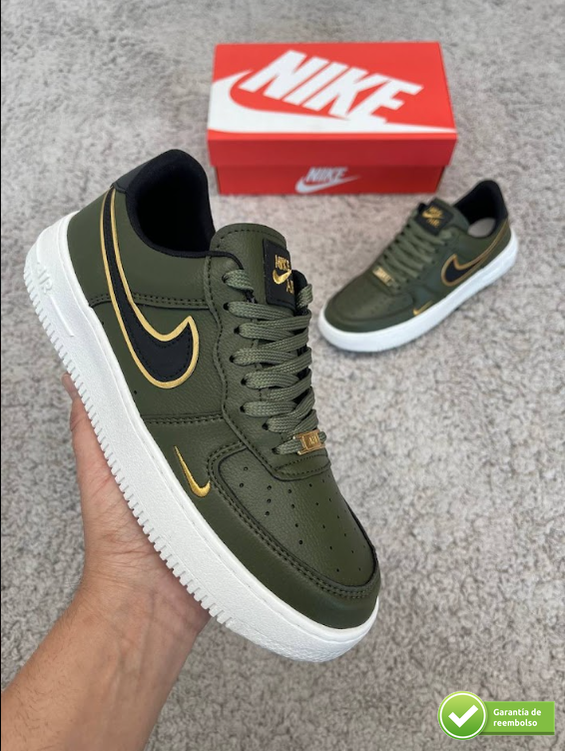 NIKE AIR FORCE 1