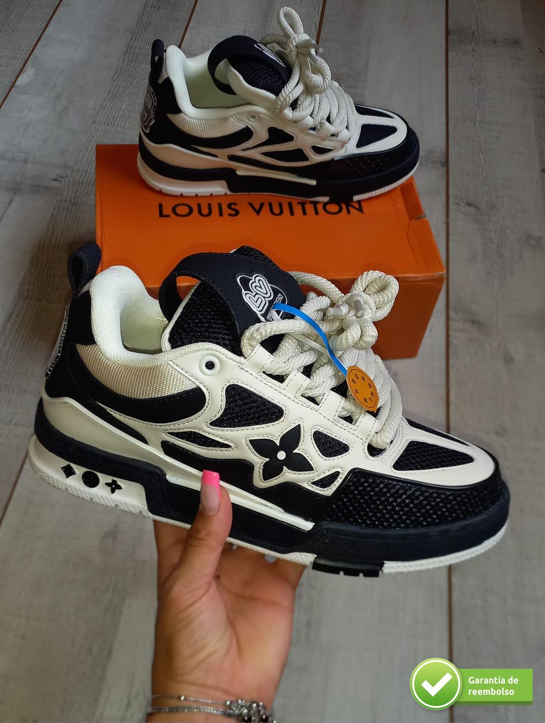 Louis Vuitton Skate LV negra - lazonadrip