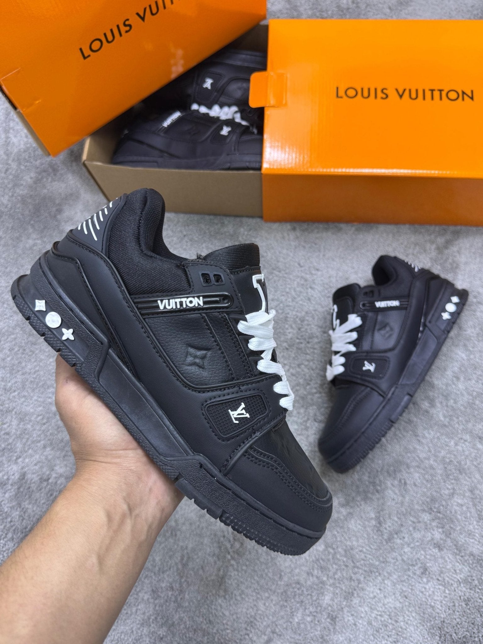 Louis Vuitton Trainer LV - lazonadrip