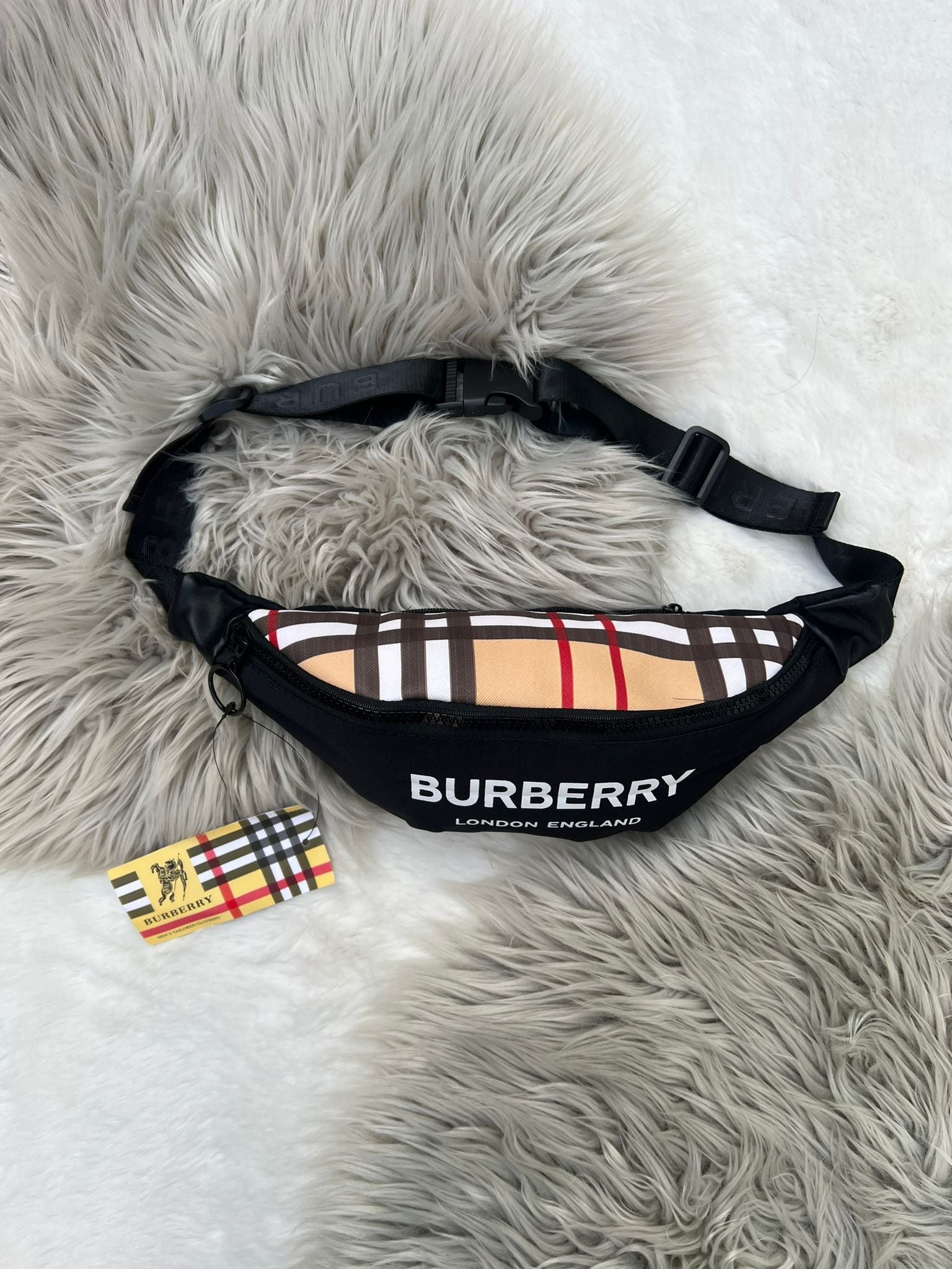 RIÑONERA BURBERRY