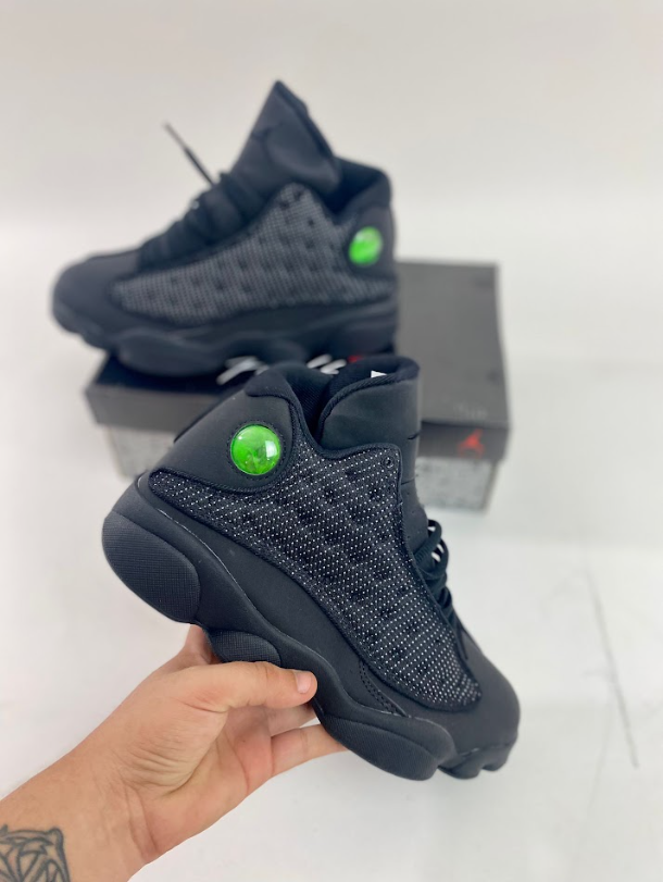 JORDAN 13