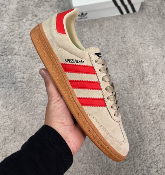 ADIDAS ESPECIAL