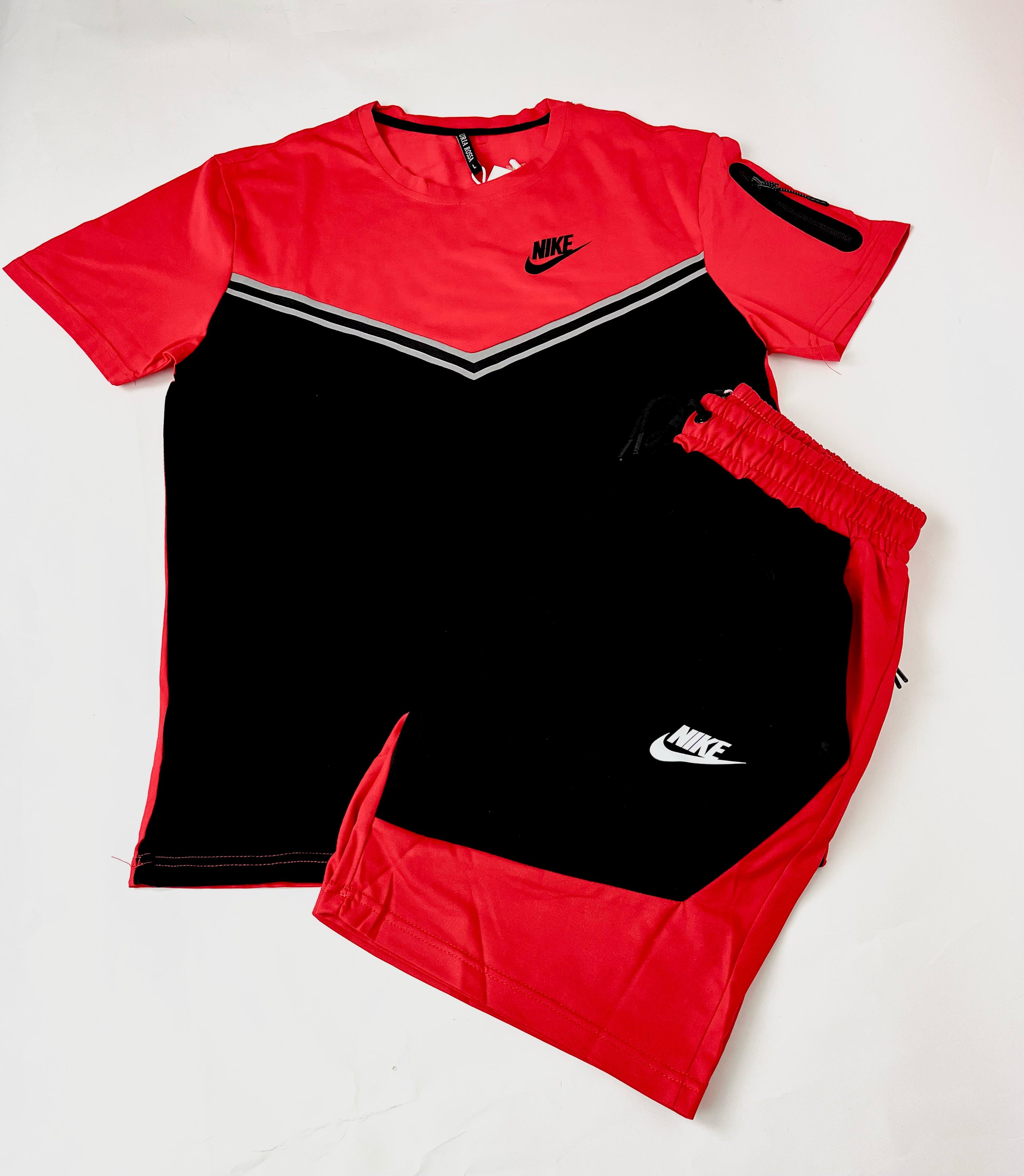 CONJUNTO NIKE TECH