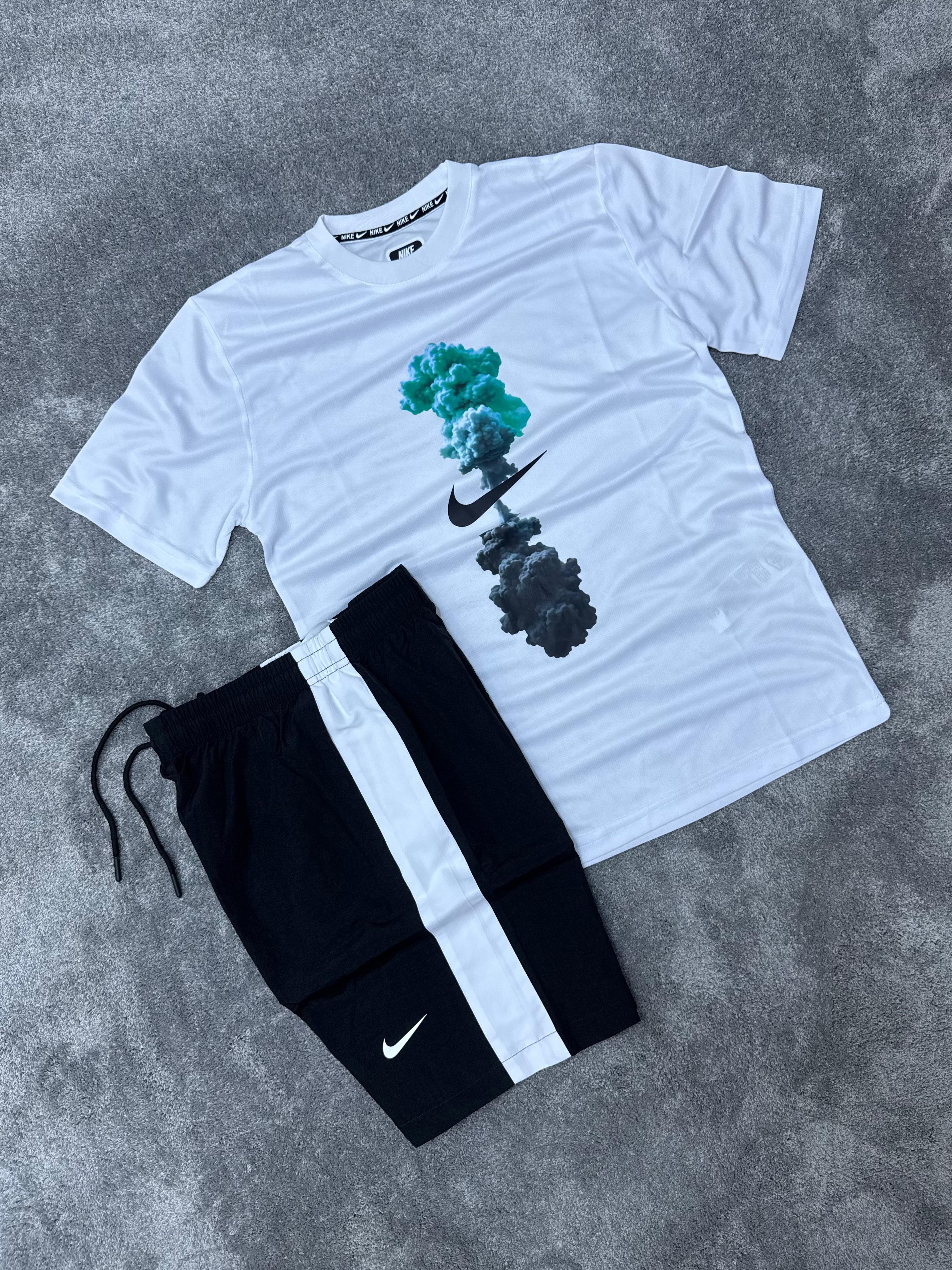 CONJUNTO NIKE