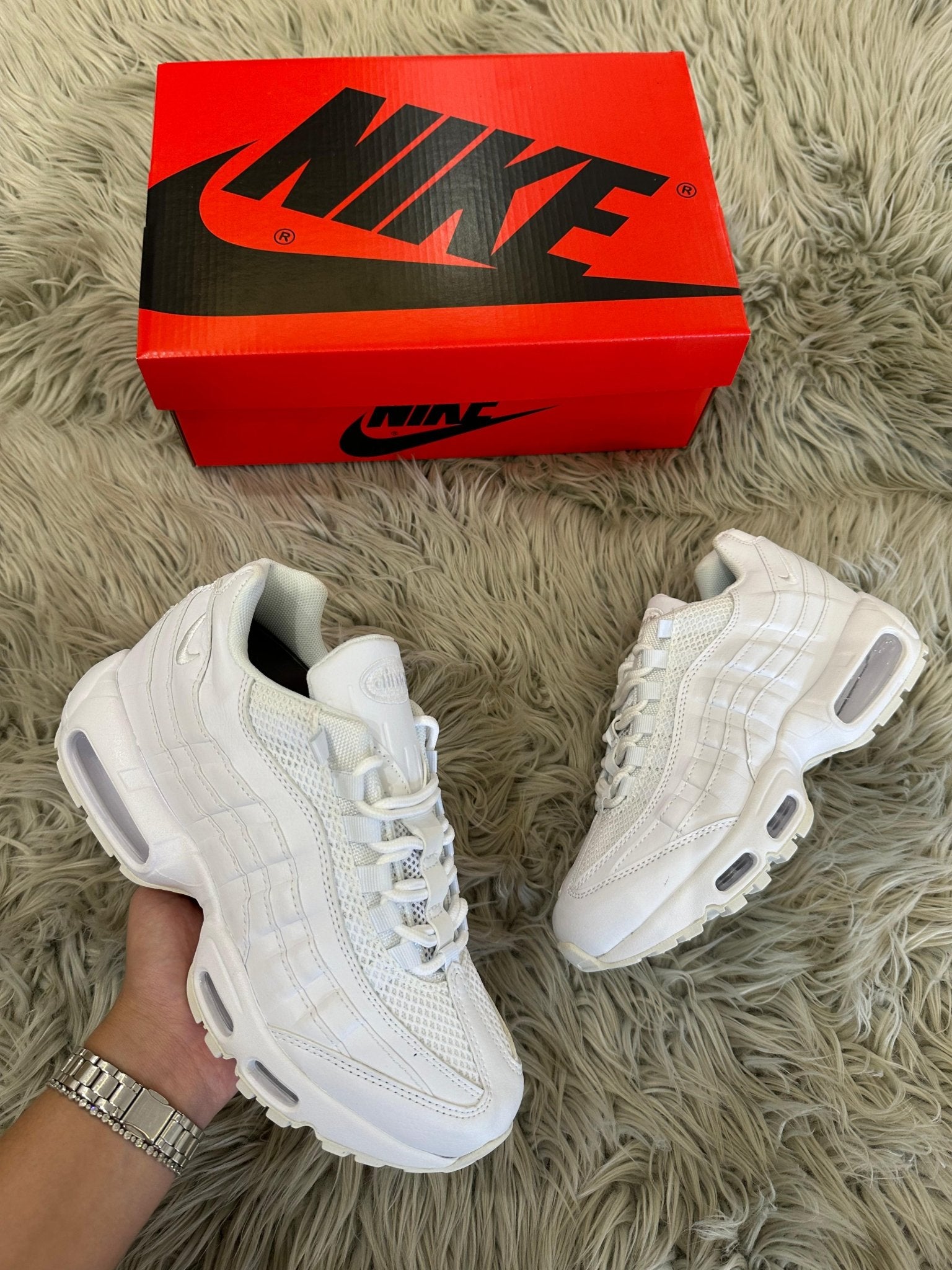 NIKE AIR MAX 95 BLANCAS - lazonadrip
