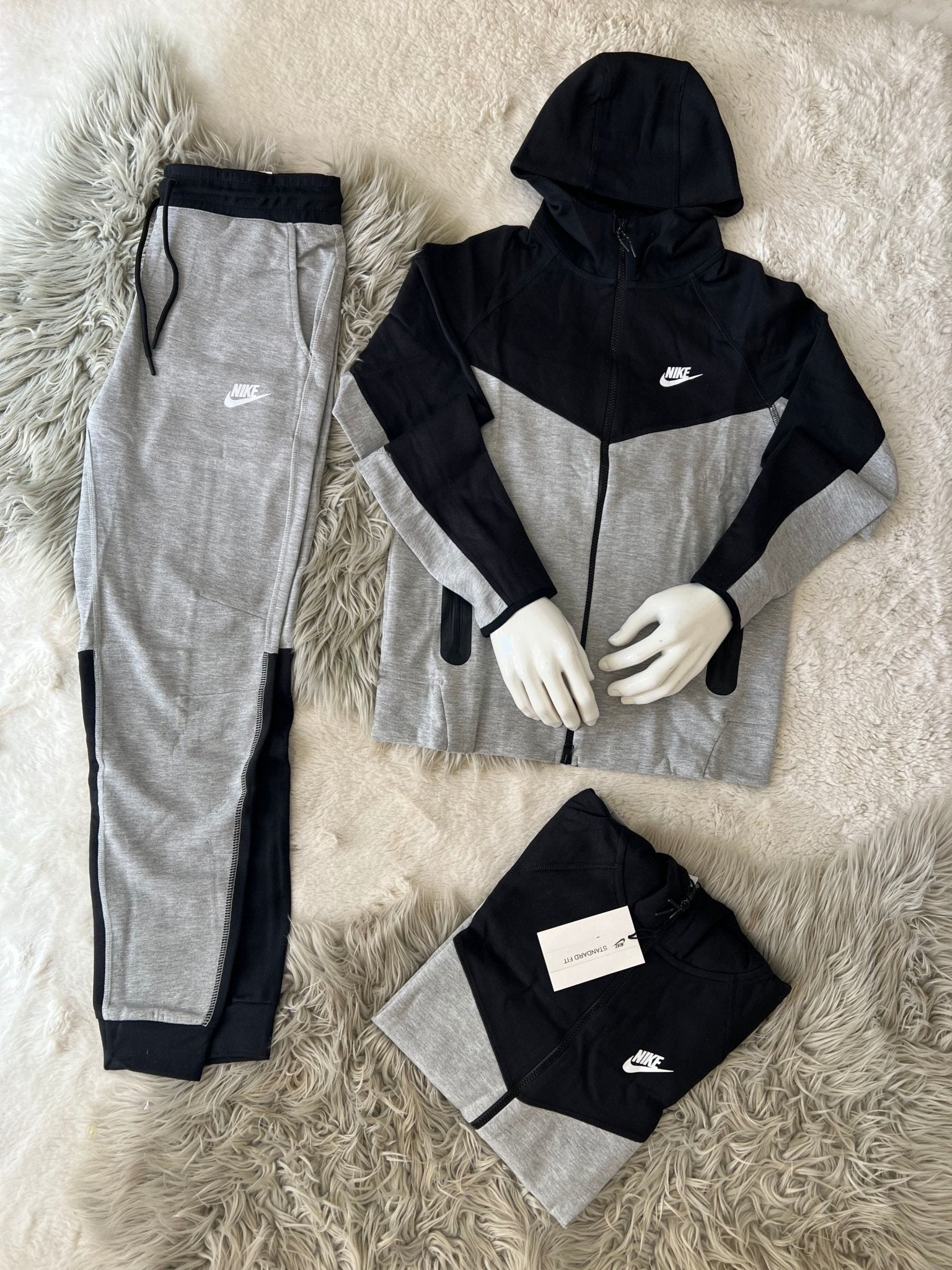 NIKE TECH FLEECE COLORES - lazonadrip